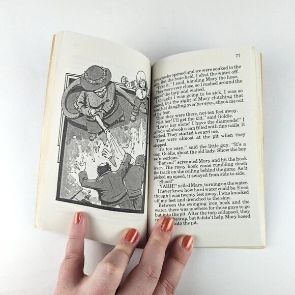 Vintage 80s Endless Quest Book - Hero of Washington Square #7 - Picture 7 of 8